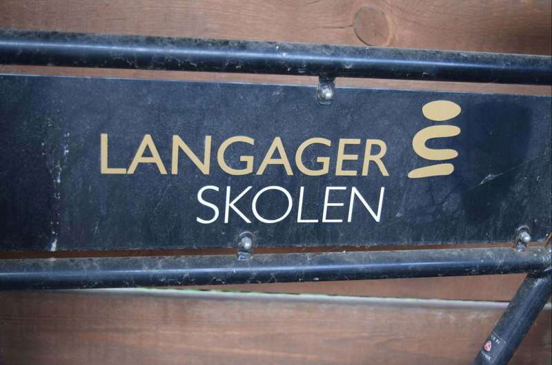 logo skrevet på budcykel